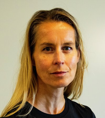Etnisk norsk middelaldrende kvinne - Klikk for stort bilde